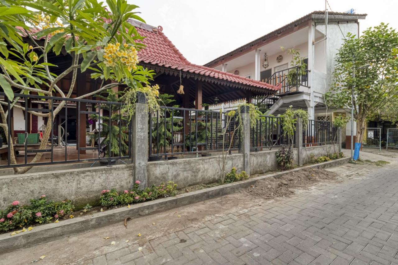 Reddoorz Syariah Near Wijilan 2 Yogyakarta Hotel Exterior photo